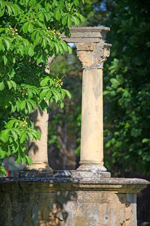 Villa Mons Aureus Popovac Экстерьер фото